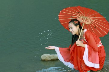 午夜隐爱经历完整版本